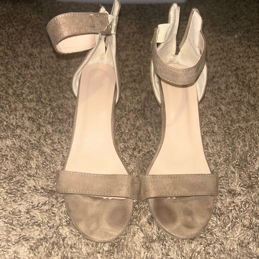 Taupe heels